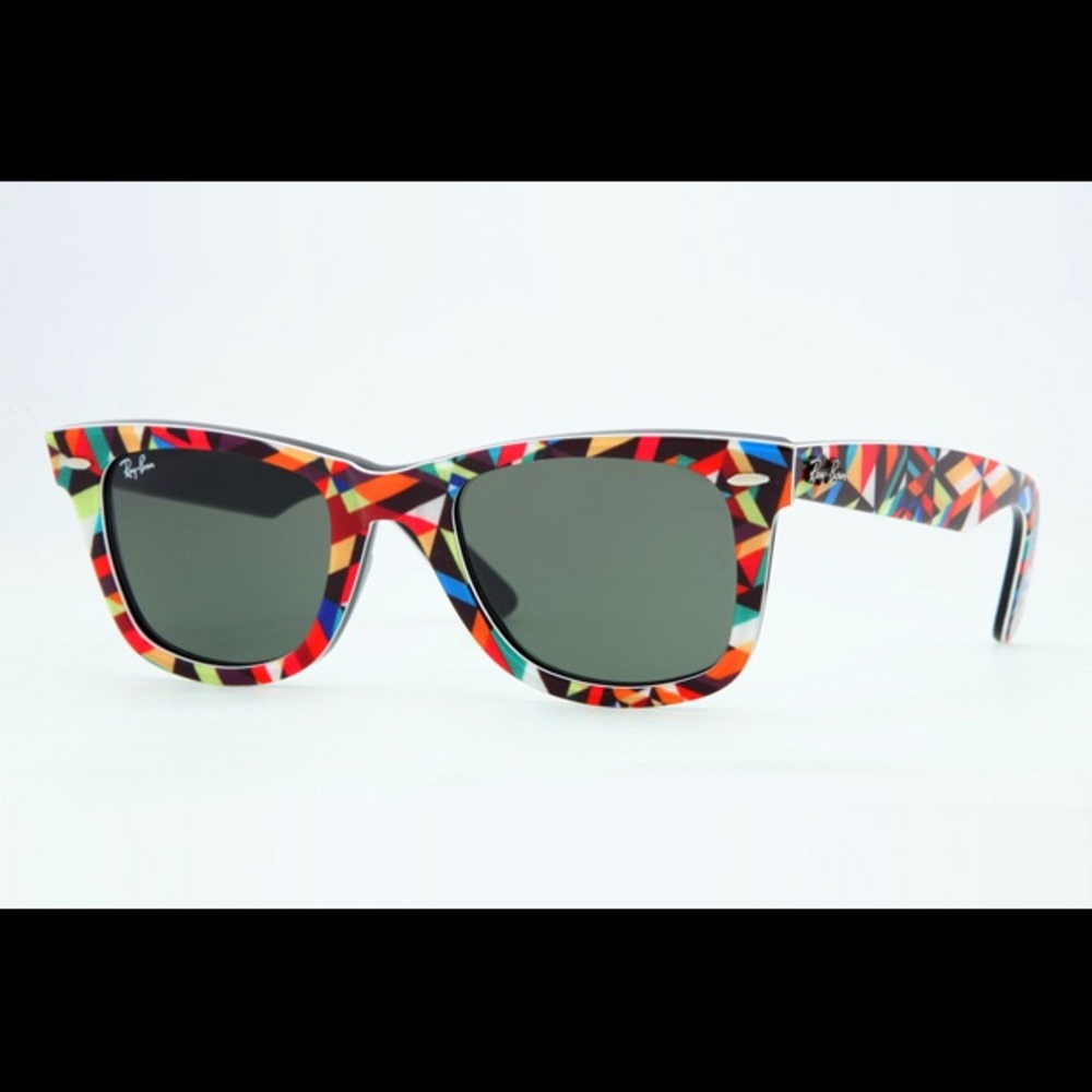 NWOT RARE Special Edition Wayfarer Raybans 🌼🍄🌿🤩😎